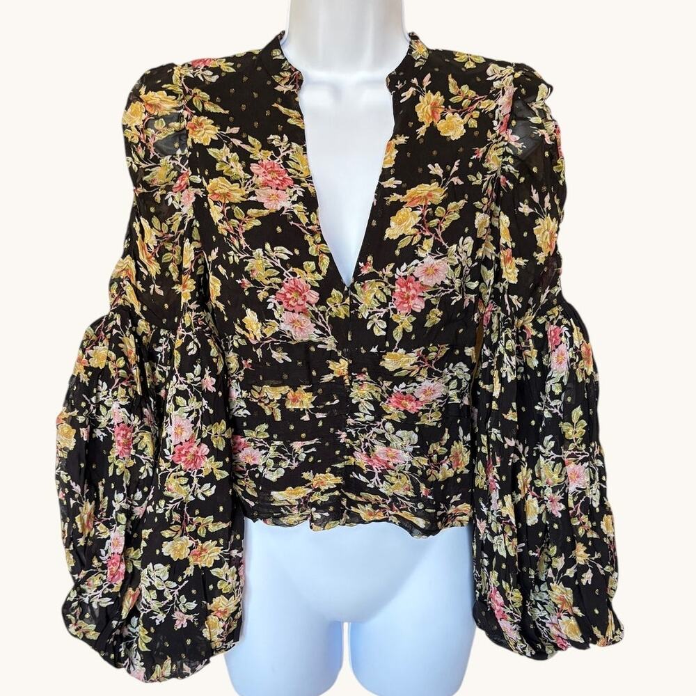 By Timo NWT Dramatic Silhouette Floral Boho Fitted Blouse w Puff Sleeves size S
